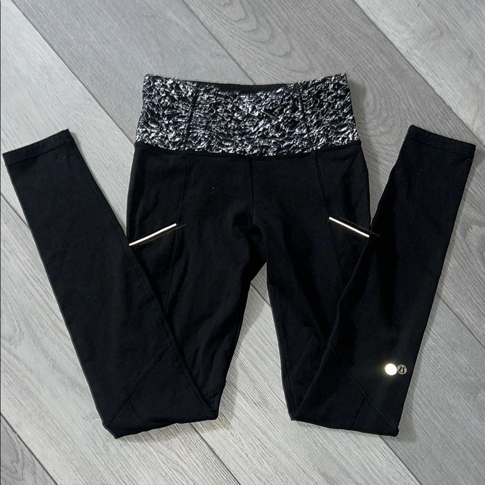 Black Lululemon leggings